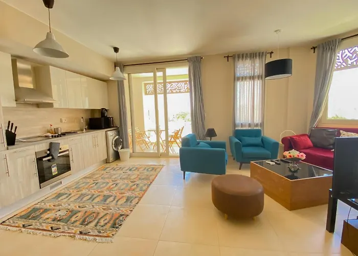 Modern With Large Pool & Access شقة الغردقة